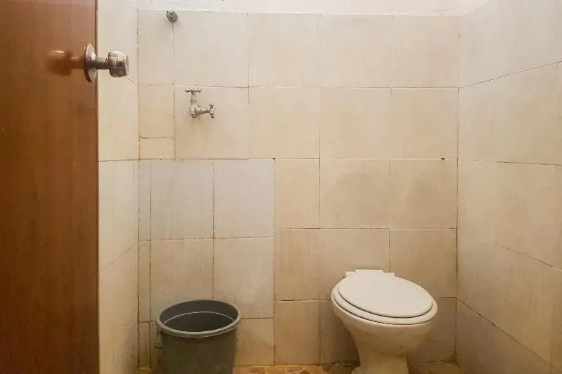 SPOT ON 90365 Rumah Kost Alor