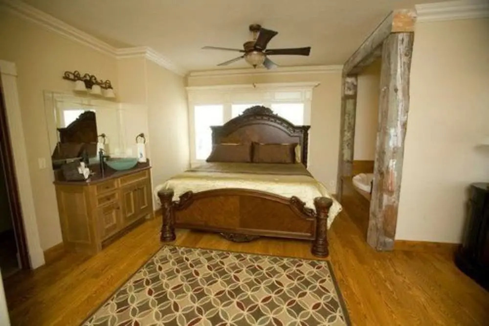 The Branson House
