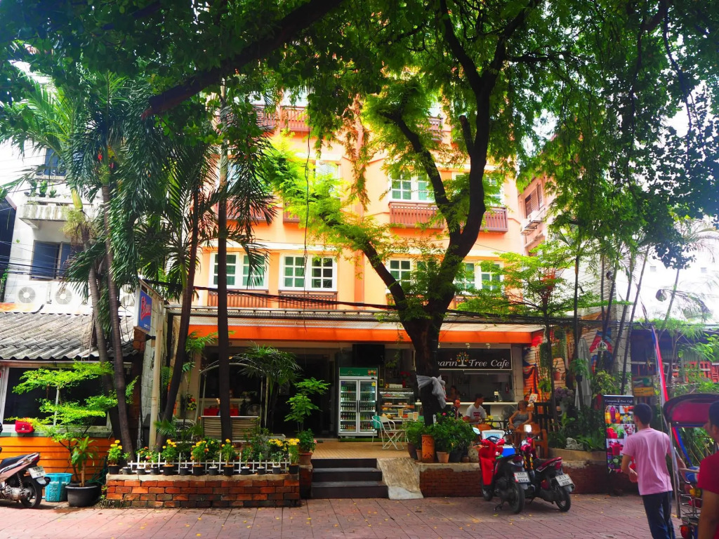 BBhouse Rambutri