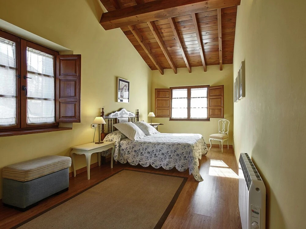 Mansion in Nava with Pool & Terrace