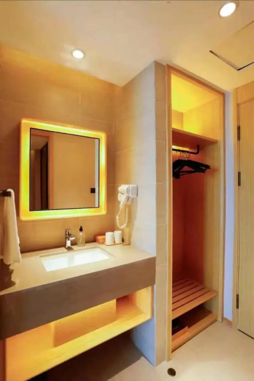 Ji Hotel Guangzhou Huangpu Development Zone