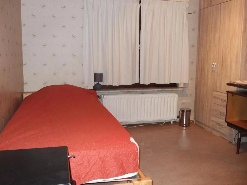 Guestrooms Bij Het Station Van Drongen