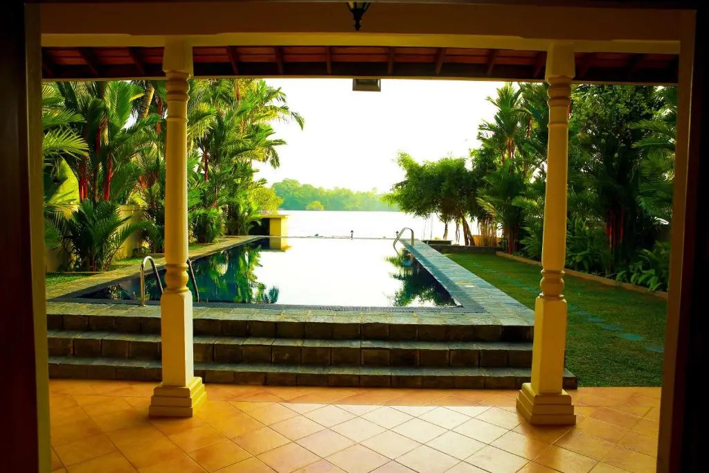 Bentota River Villa