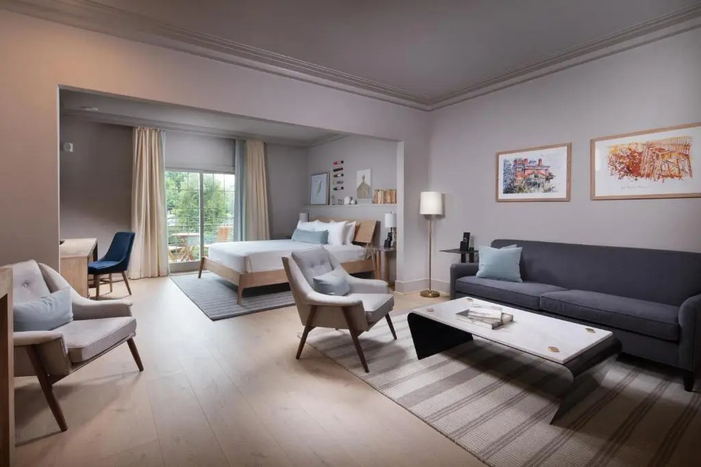 Hotel Weyanoke