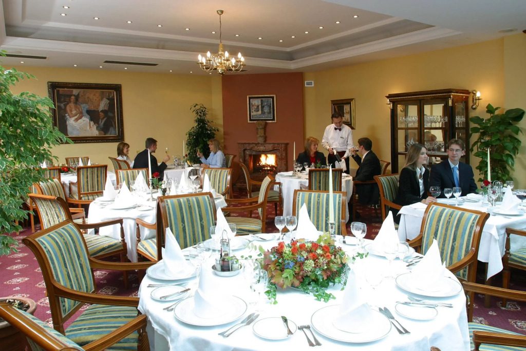 Hotel AS