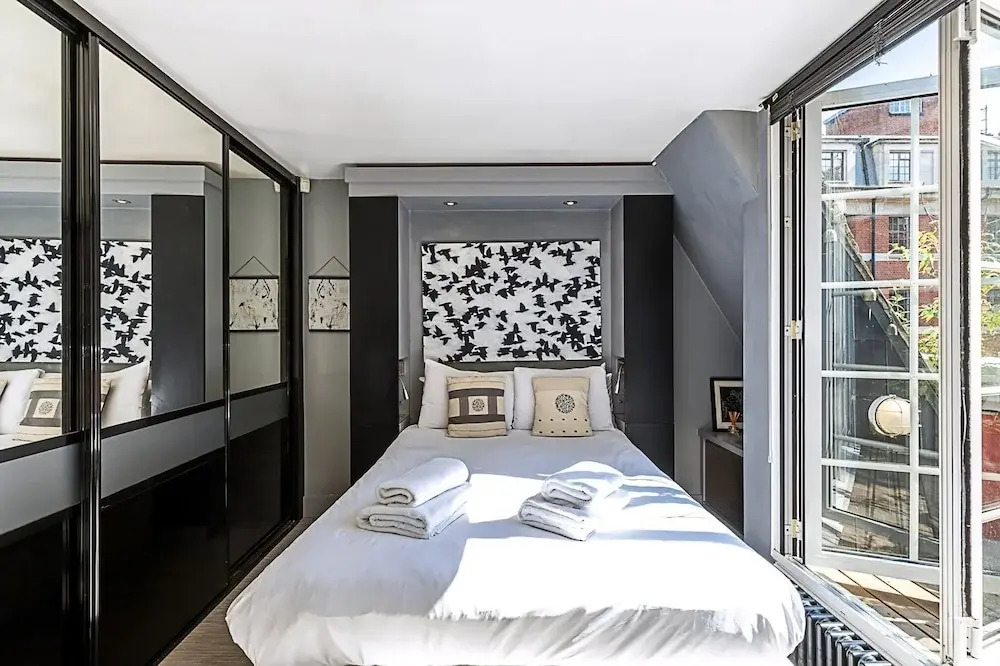 Stylish Mews Home in Kensington