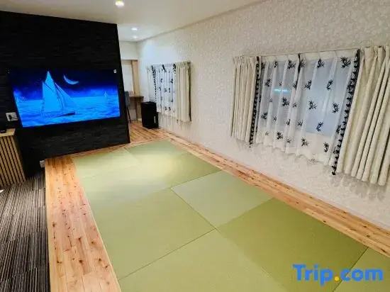 Hana Kyobashi 2nd Floor Newly Renovated 3 Minutes to Station - Direct Access to JR Airport