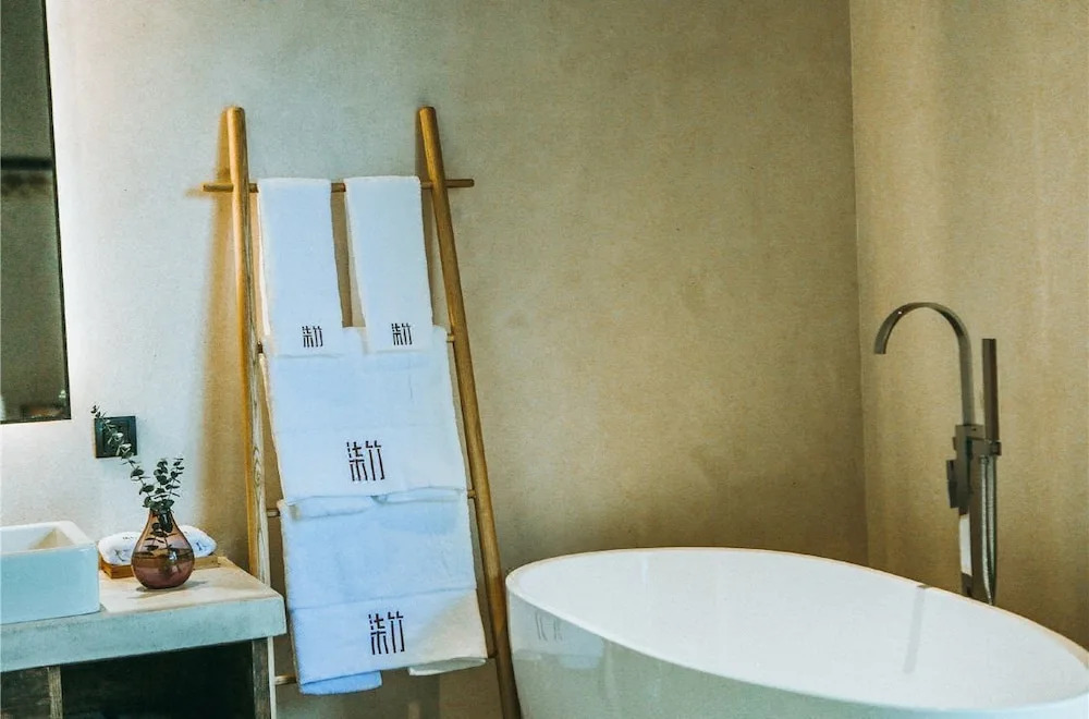 Qizhu Younan Mountain Boutique Guesthouse