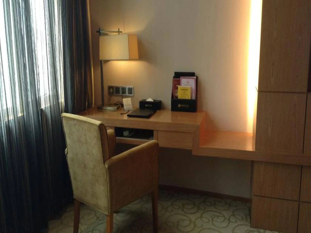 Shenzhen Shuidu Holiday Hotel, North Railway Station