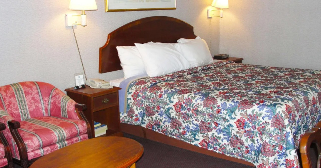 Royal Inn
