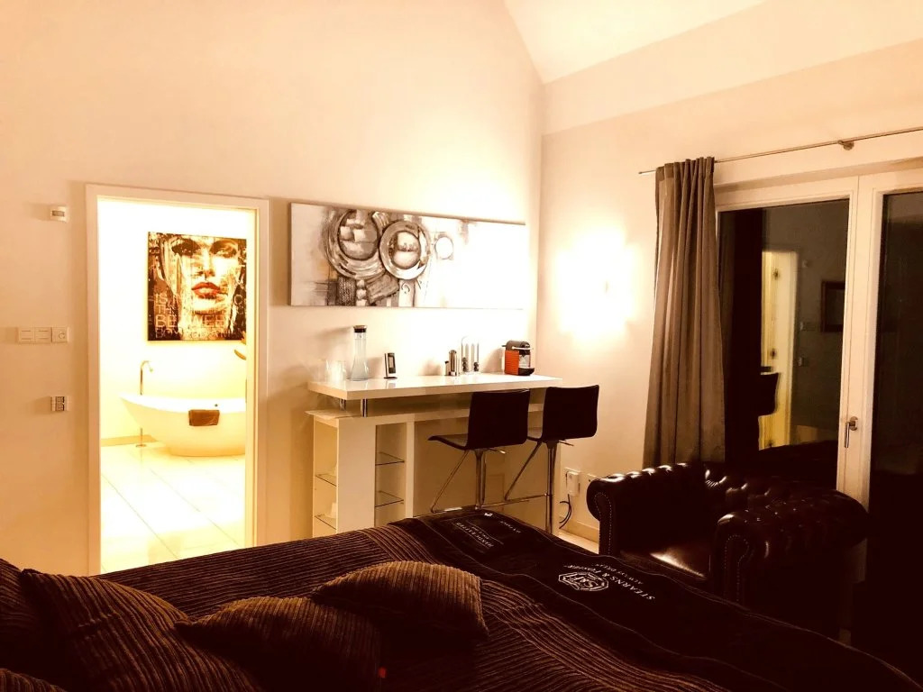 SUITES & SPA Hotel
