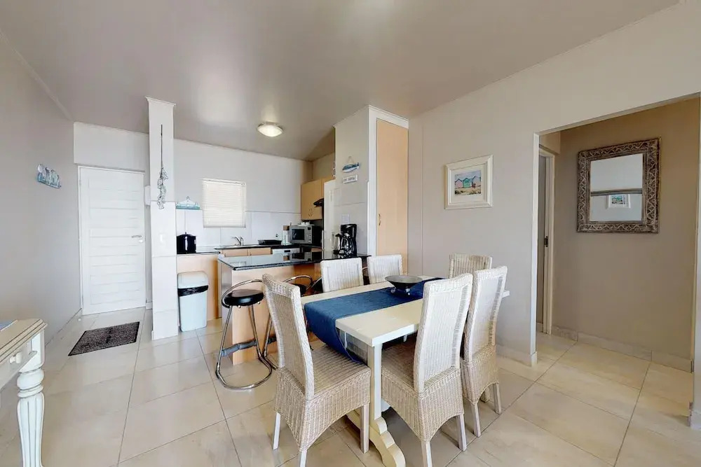 Estoril Beachfront Condo