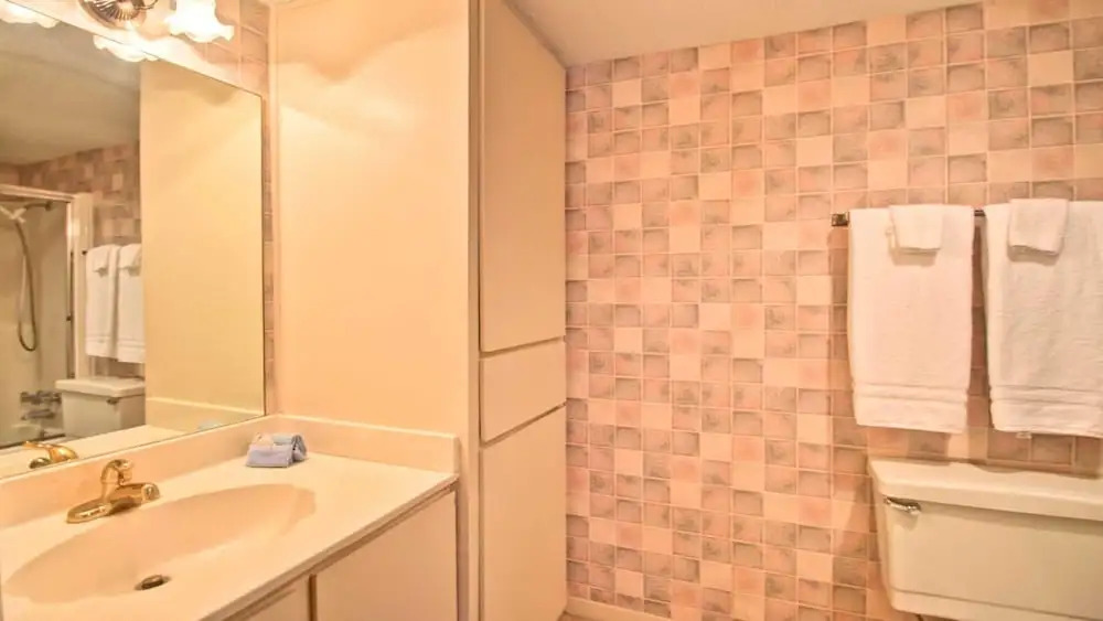 212 LAS Brisas 2 Bedroom Condo