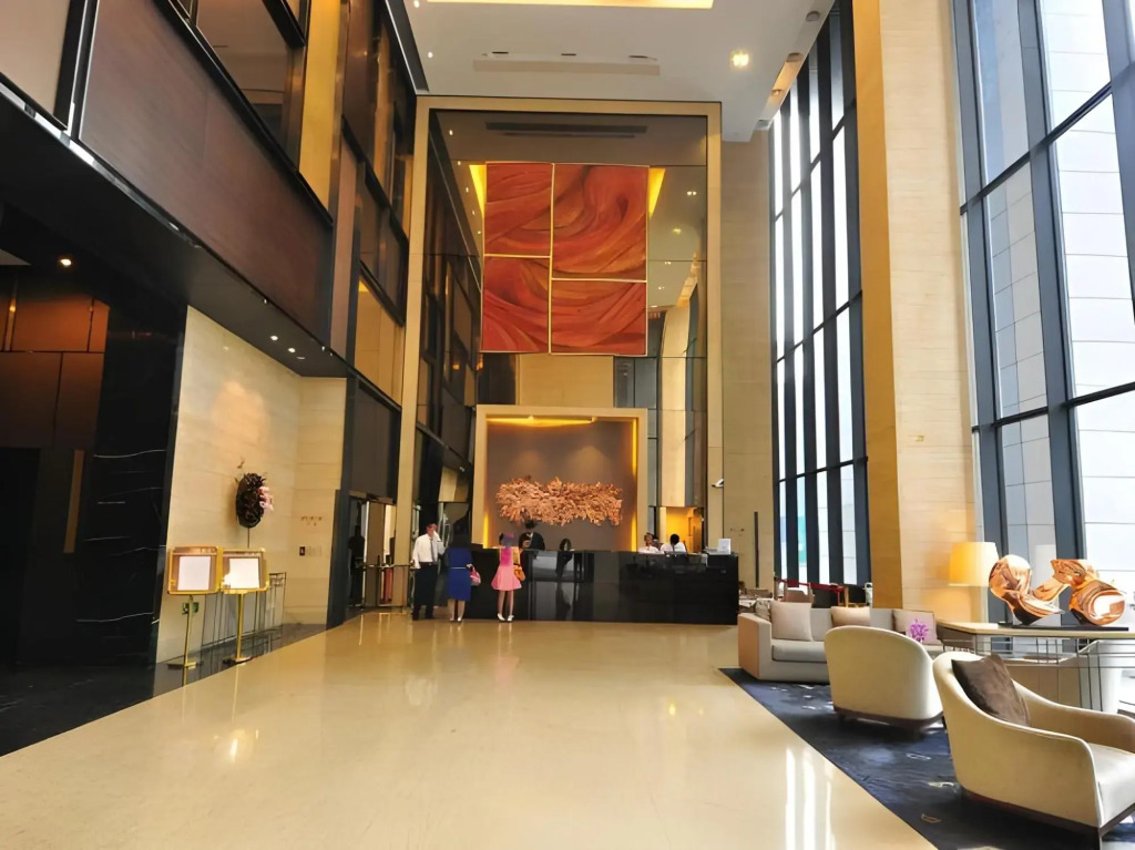 Yicheng Pazhou Poly World Trade Centre Apartment