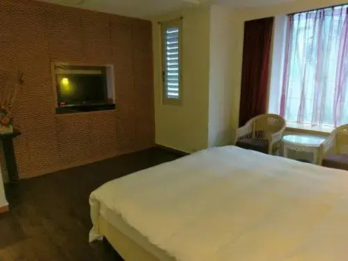 Home Yah SPA Motel