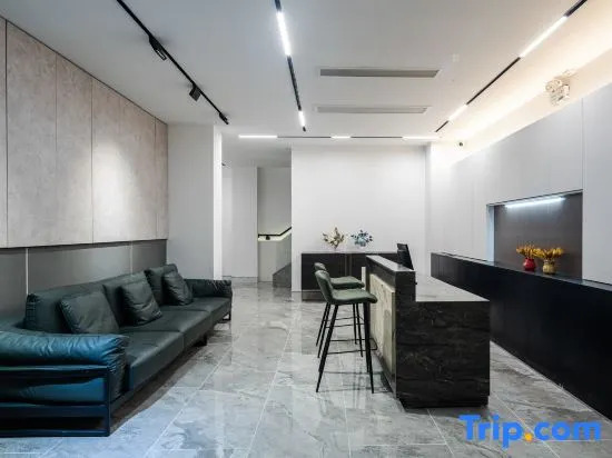 Yi'an jiujianhai Homestay (Weizhou Island Colorful Beach Branch)
