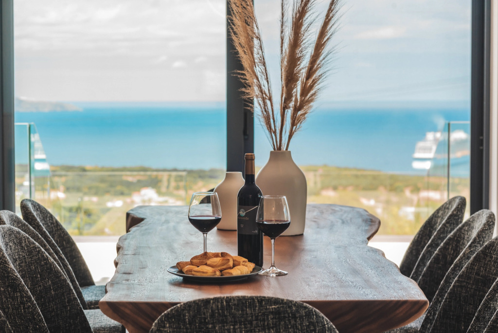 Brand new Luxury Villa With Private Heated Pool
