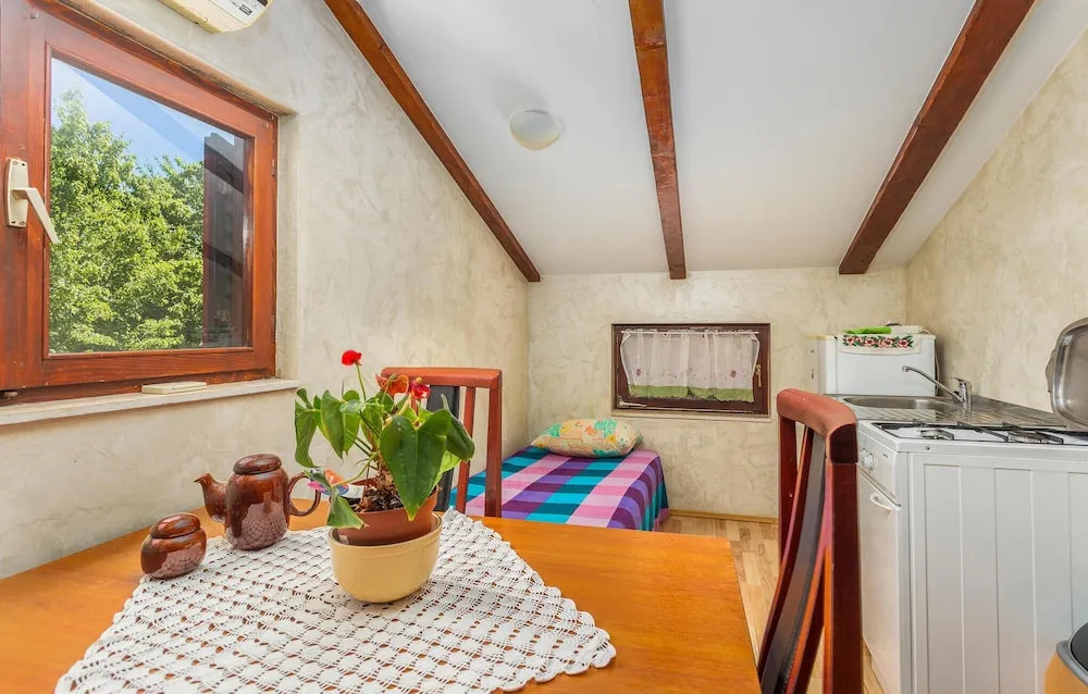 Beautiful Home in Njivice With Wifi and 0 Bedrooms