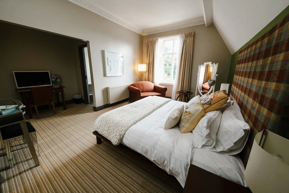Forest Hotel