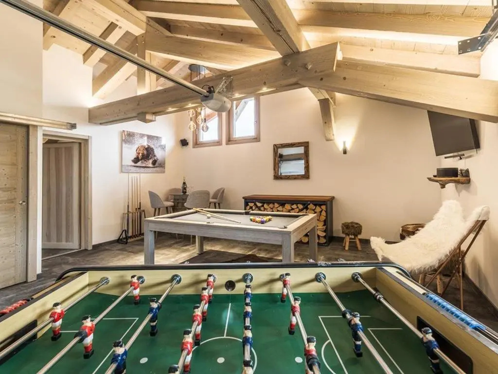 Chalet de luxe avec Spa, PMR, au pied des pistes - FR-1-398-621