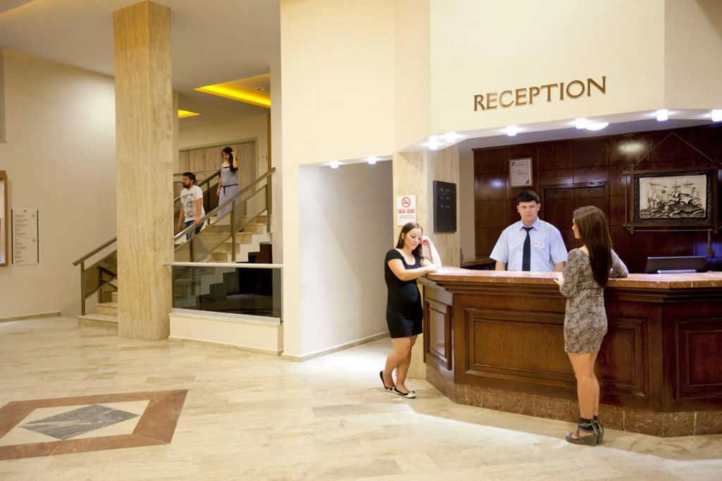 Marbel Hotel by PalmWings