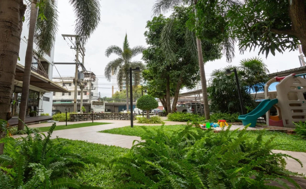 Sunshine Hotel & Serviced Apartment