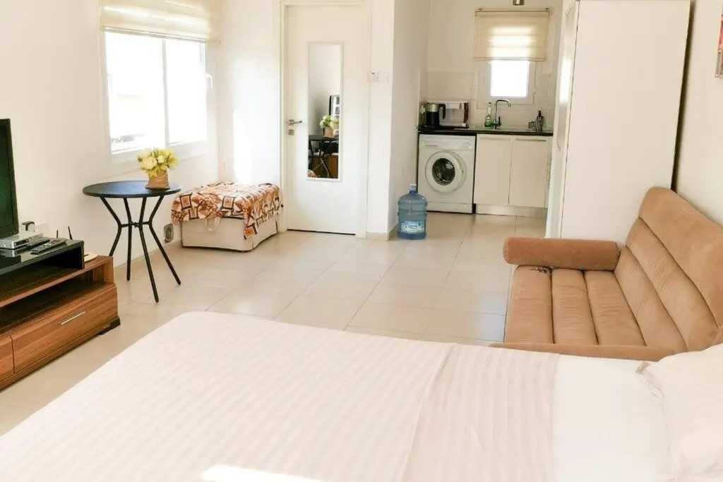 APARTAMENTY 1 komn. 70m do pljazha. akvapark*