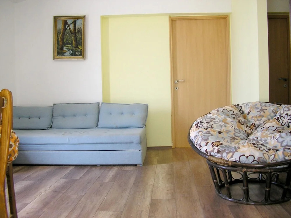 Villa With 5 Bedrooms in Klenovica, With Wonderful sea View, Furnished Terrace and Wifi Near the Beach