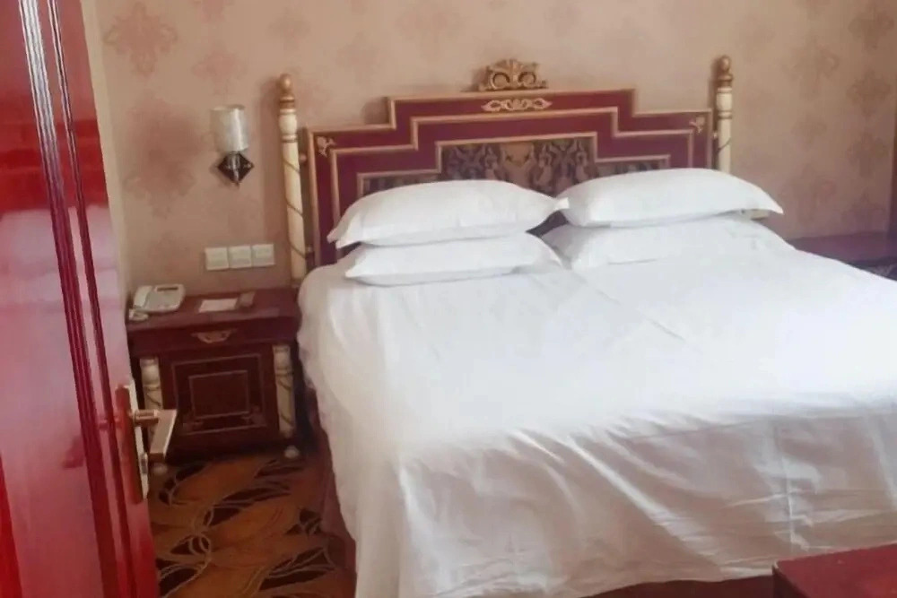Kaixunmen Hotel