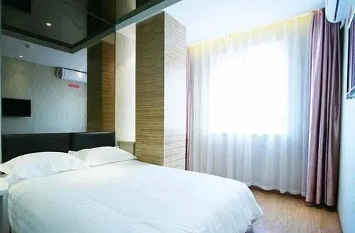 Heart Space Business Hotel