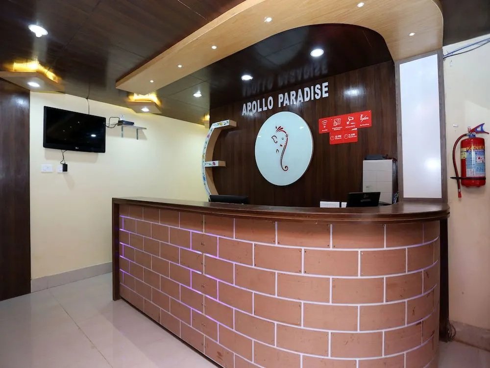 Oyo 15441 Apollo Paradise Guest House