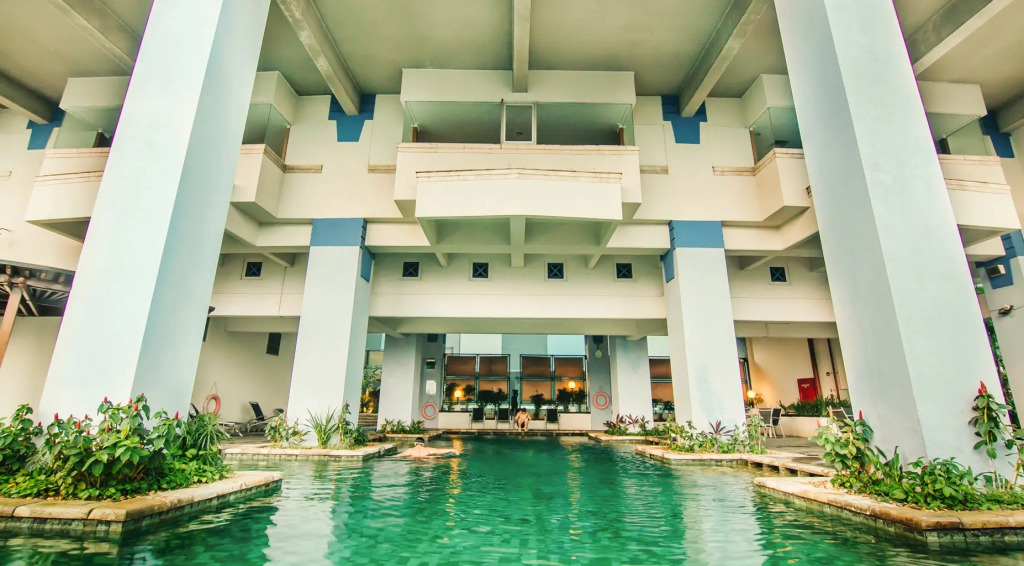 Lumire Hotel & Convention Centre