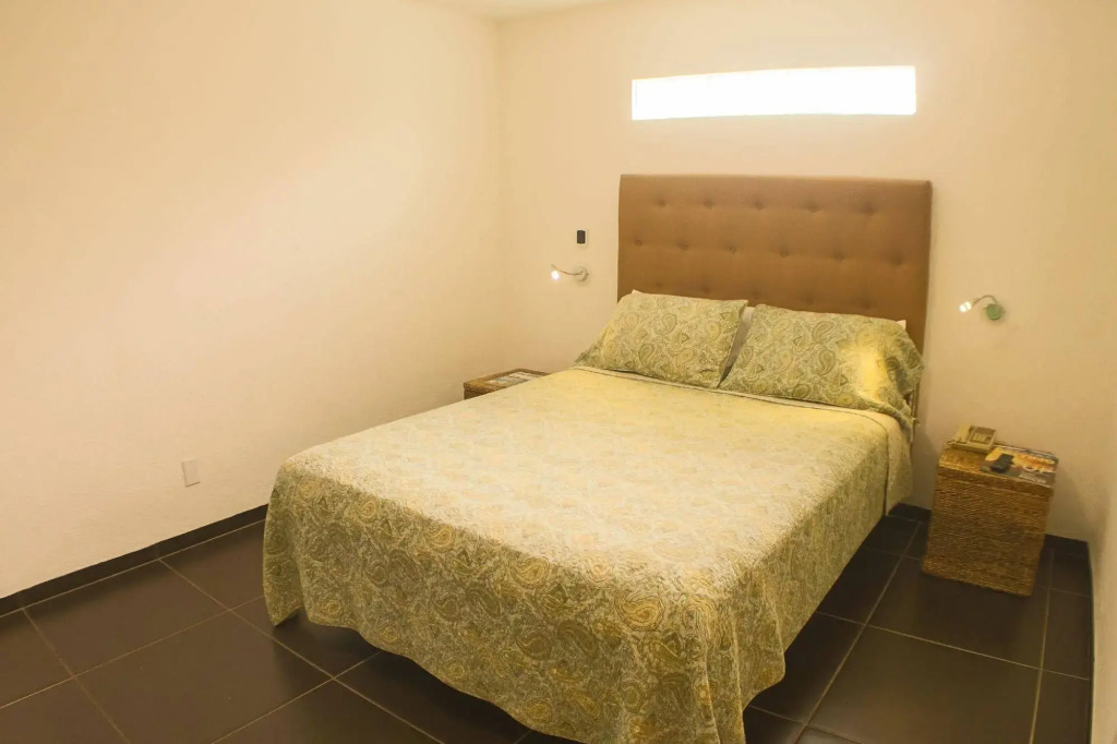 Los Milagros Hotel