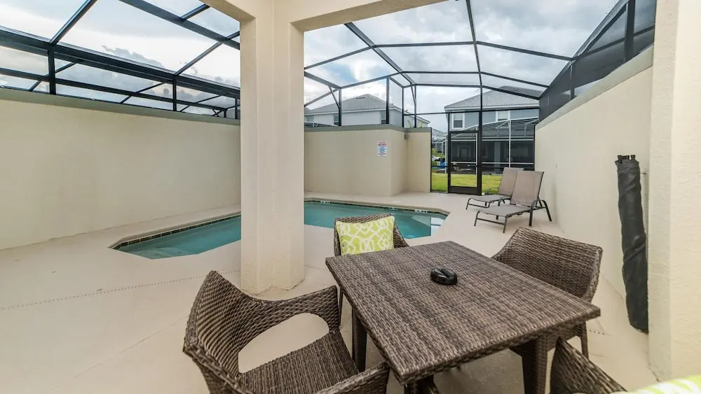 9037 Dogleg Drive