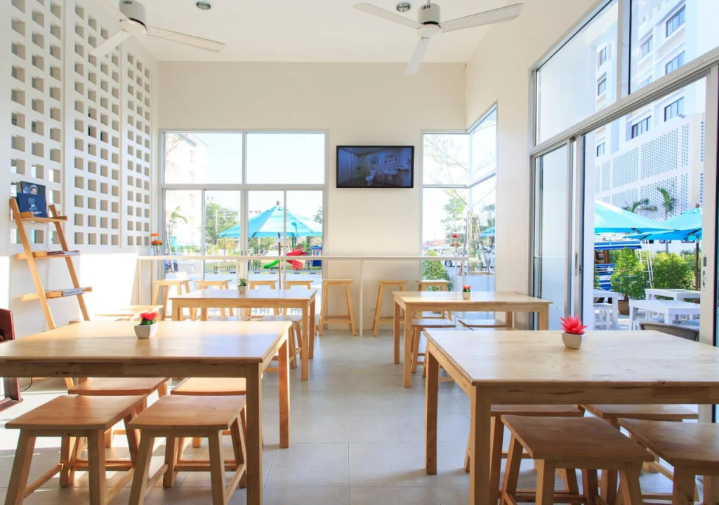 Recenta Phuket Suanluang by Deevana