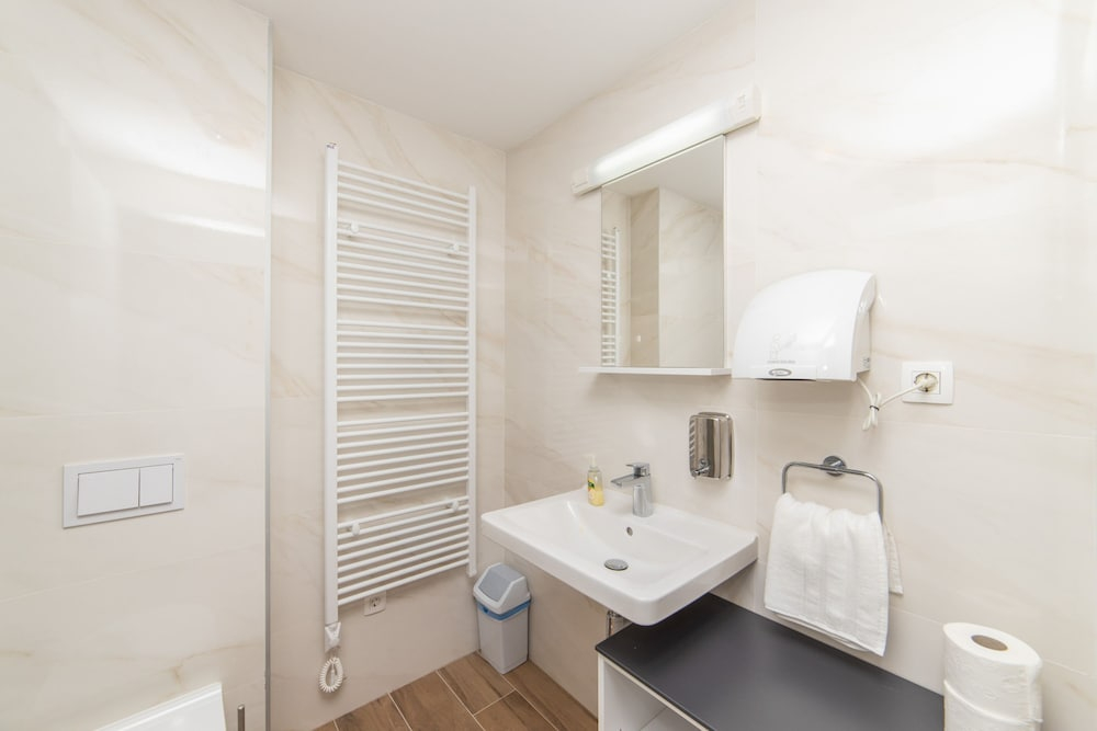 Altiora Prestige Residence 305
