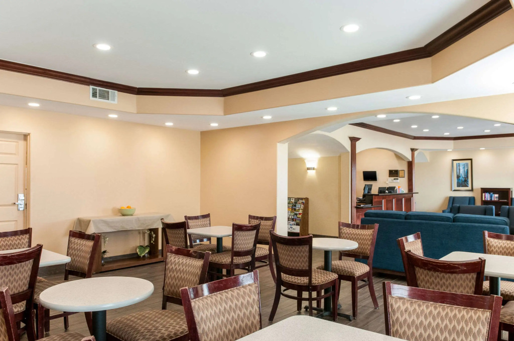 Quality Inn & Suites Houma