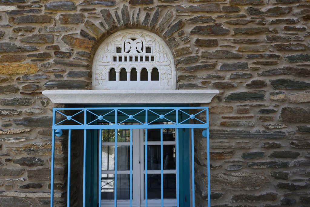Amalgam Homes Tinos