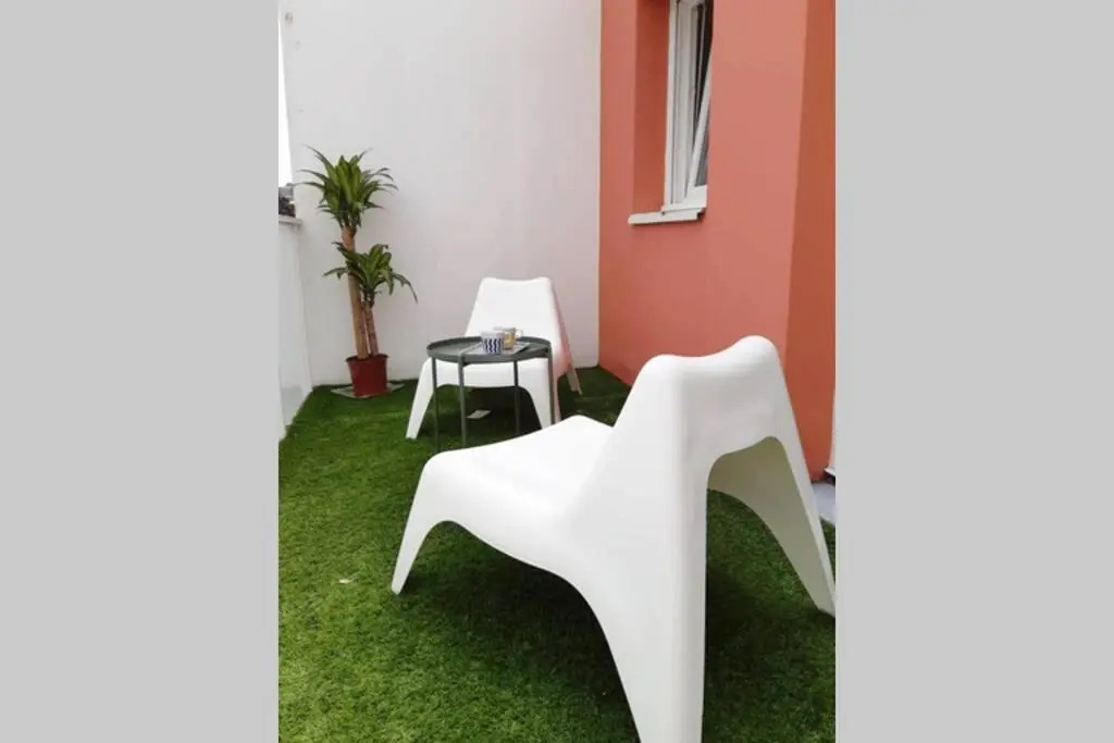 RESIDENCE APPART CENTRE VILLE LORIENT Calme Garage