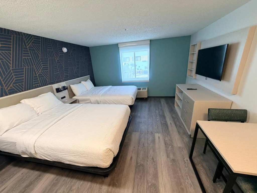 MainStay Suites Indianapolis Northwest - College Park