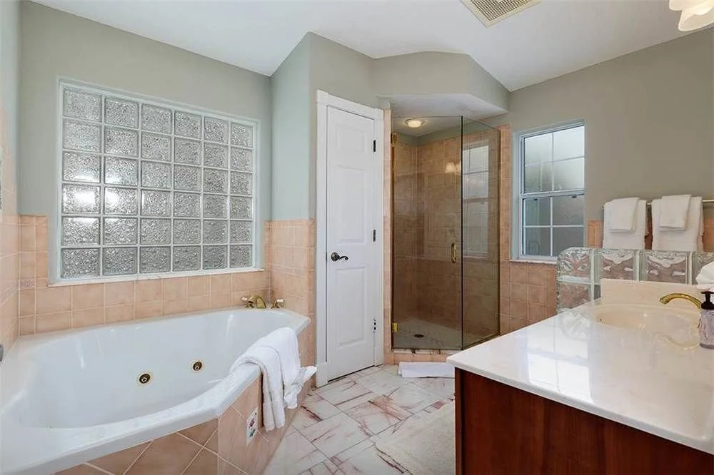Golden Sands - Five Bedroom Home