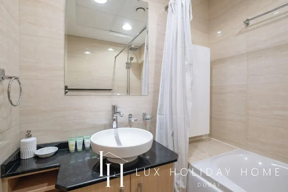 LUX The Sky View Suite Dubai Marina