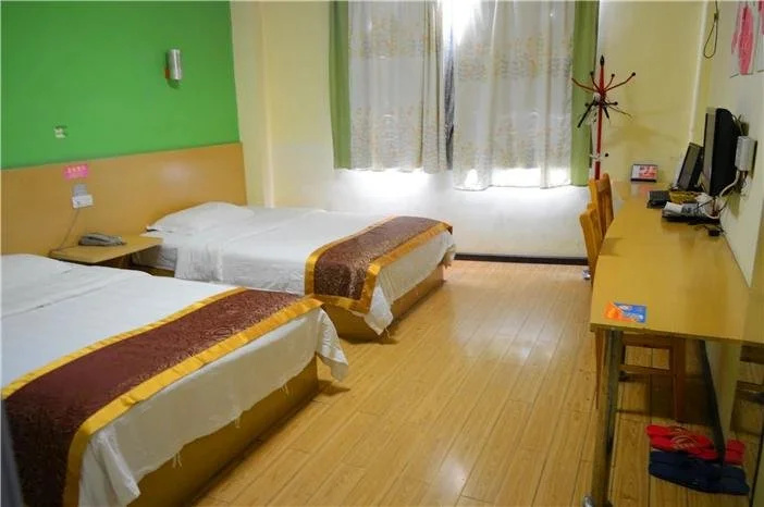 Enshi Fast 8 Business Inn