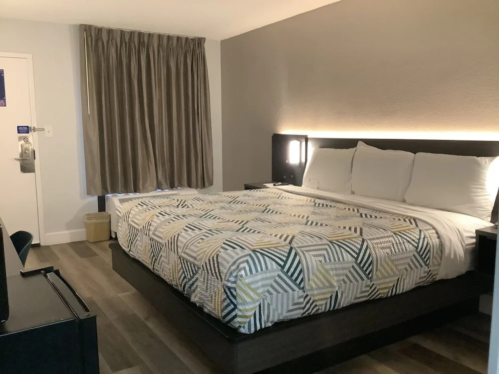 Studio 6 Suites Memphis, TN East Memphis