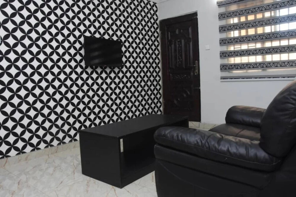 Beautiful 1 Bed, Living Room in a Hotel Penthouse
