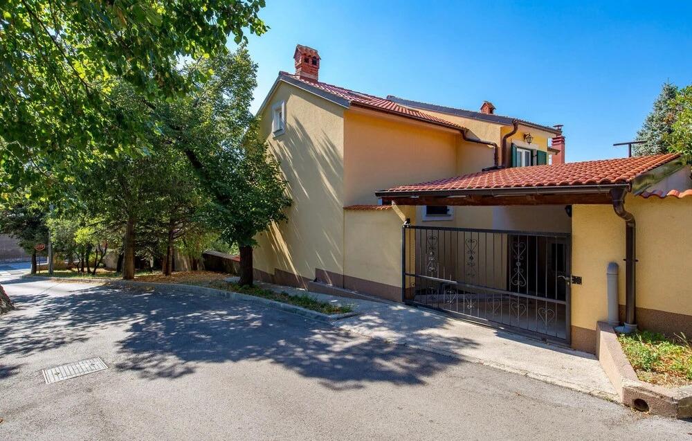 Nice Apartment in Senj With 1 Bedrooms and Wifi