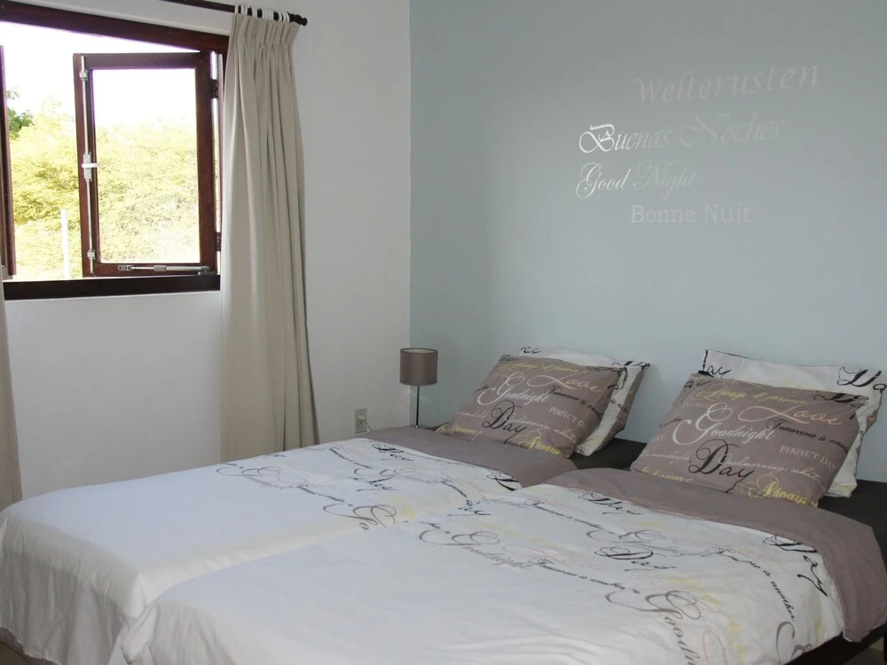 Spacious Villa With Phenomenal Views, Walking Distance to the Beach