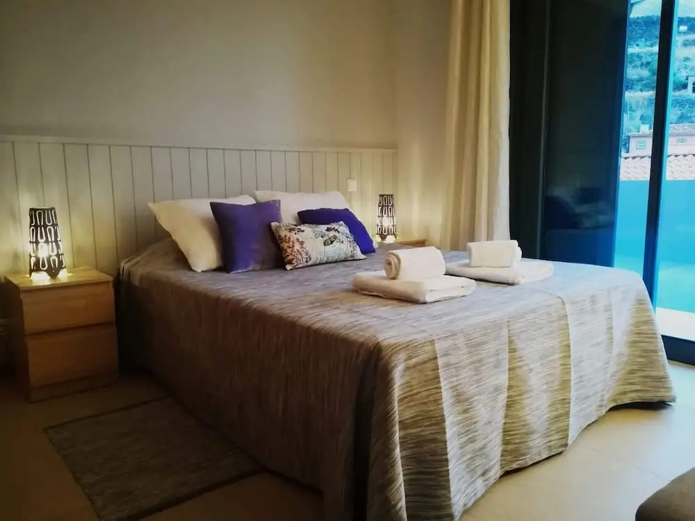 House In Calheta Beach - Best Location In Calheta
