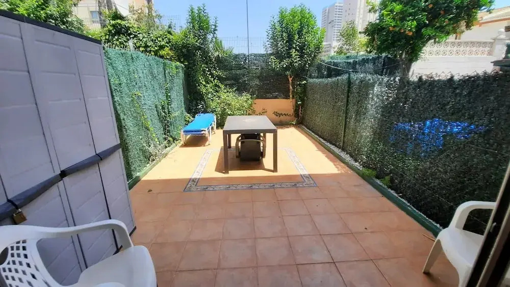 Two Bedroom Townhouse Bungalow In A Secure Complex In Benidorm Free Wifi