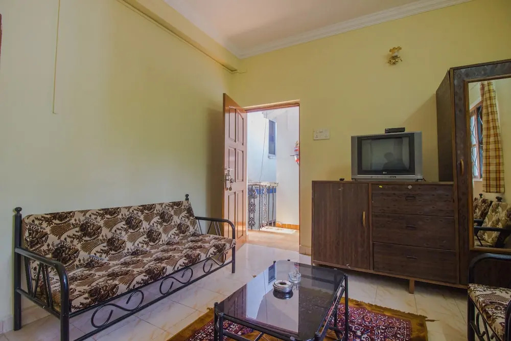 OYO 18350 Home Graceful 1bhk Calangute